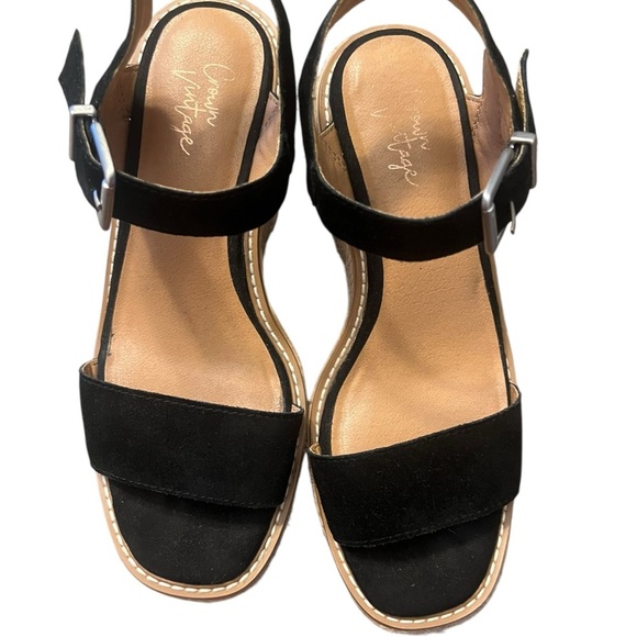 Crown Vintage Black and Tan Platform Wedge Sandals - Picture 3 of 10